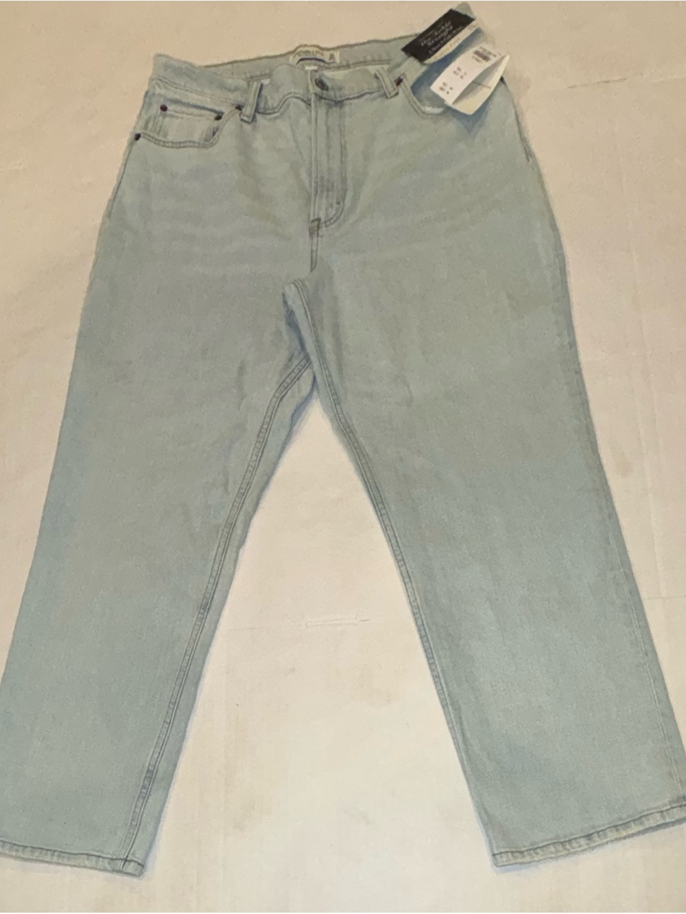 Abercrombie & Fitch Light Blue Relaxed Fit Men’s Jeans
